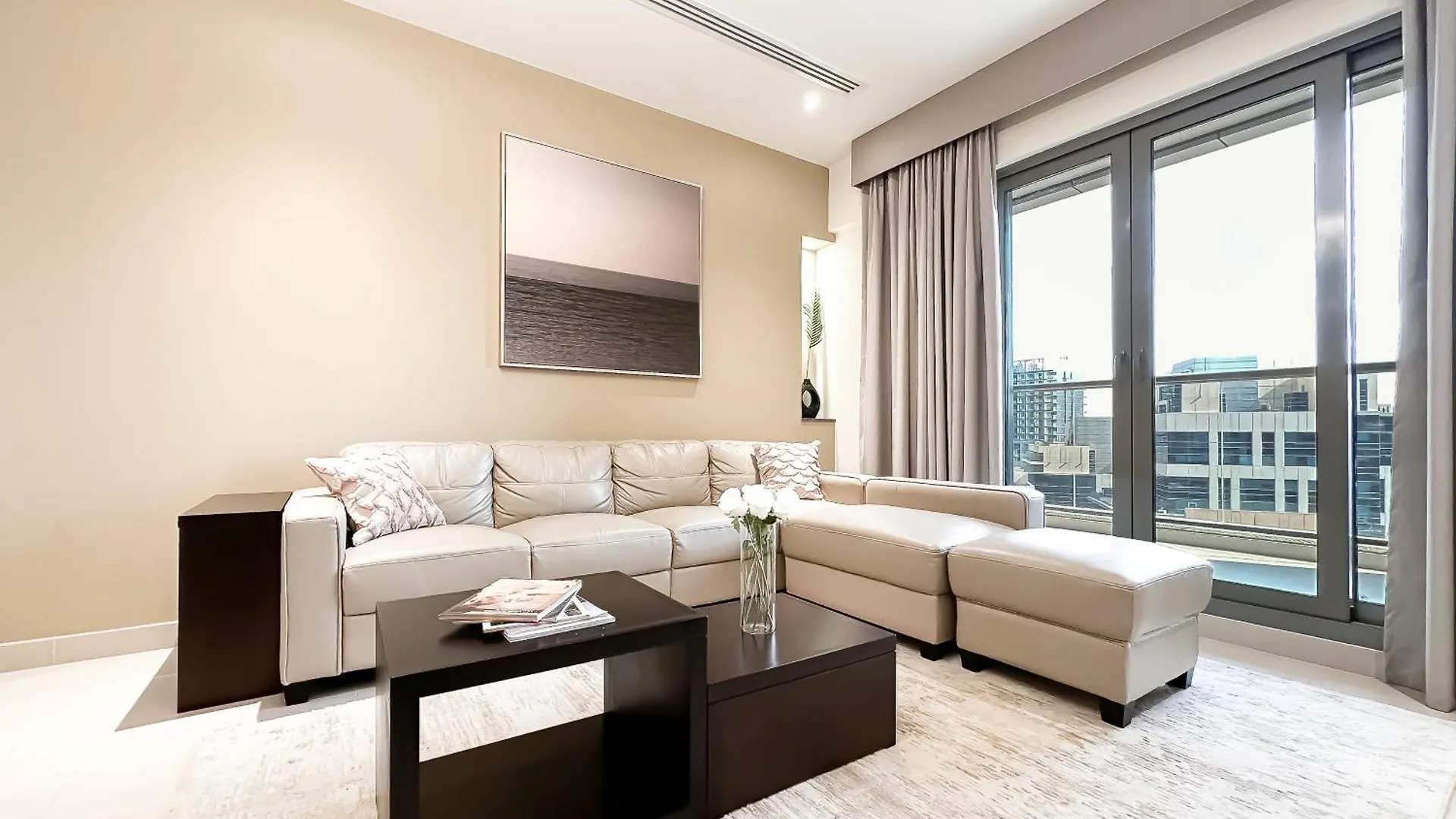 Trophy Sunset Serenity Suite In Downtown With Panromic Skyline Views Dubai