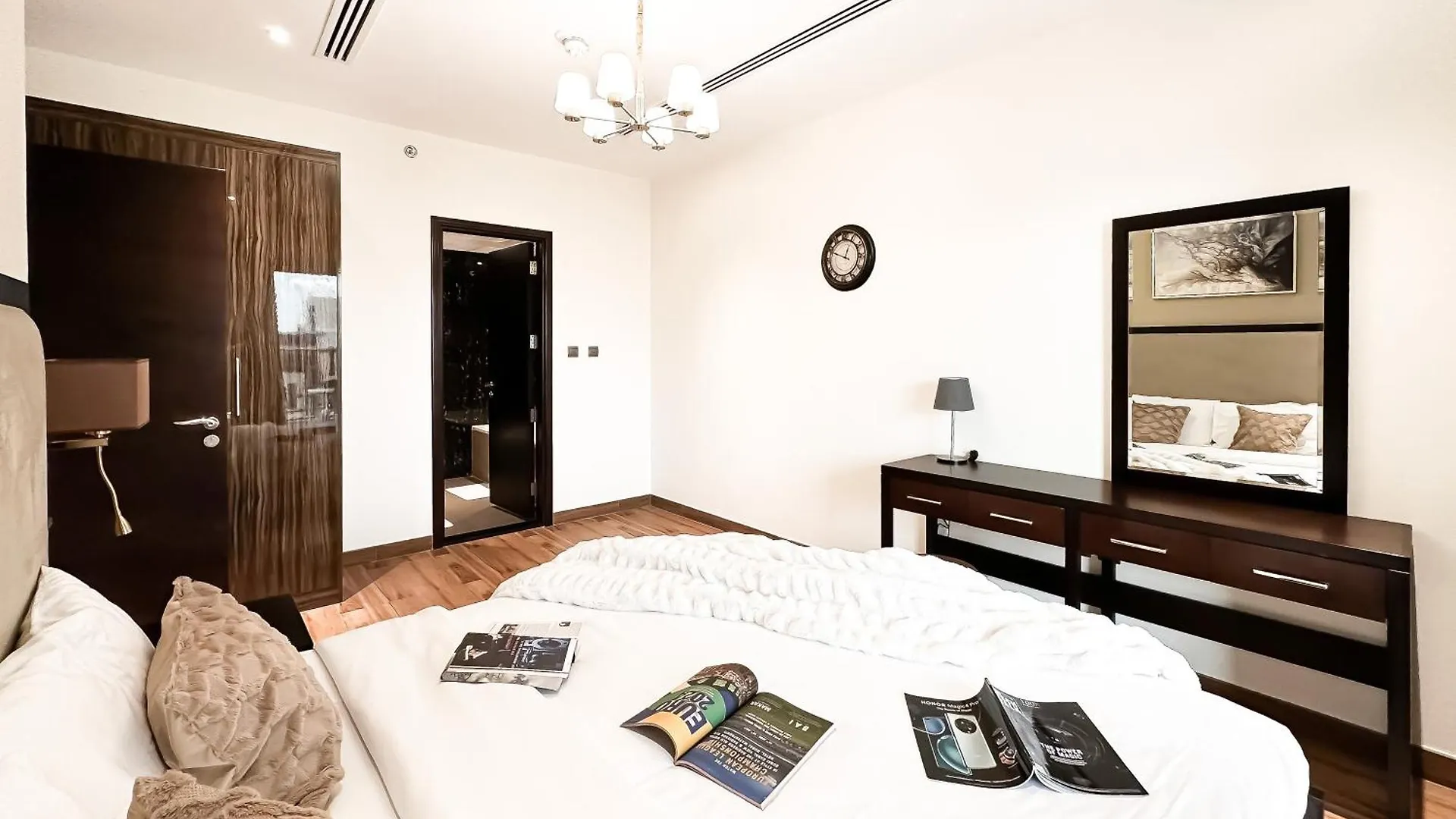 Trophy Sunset Serenity Suite In Downtown With Panromic Skyline Views Dubai 0*,