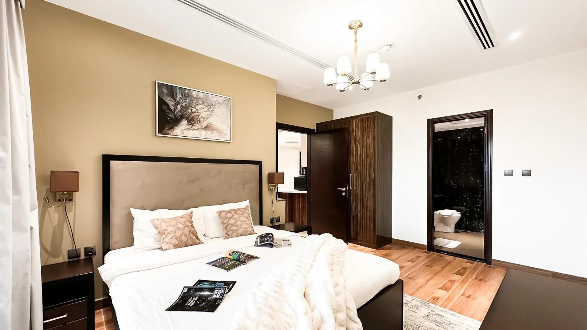 Trophy Sunset Serenity Suite In Downtown With Panromic Skyline Views Dubai
